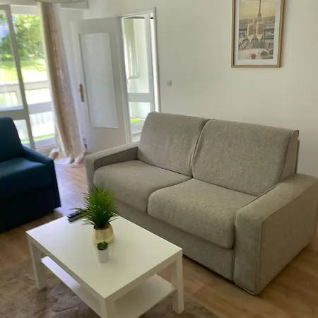 Moderne Lumineux Avec Vue Verdure Les Ulis